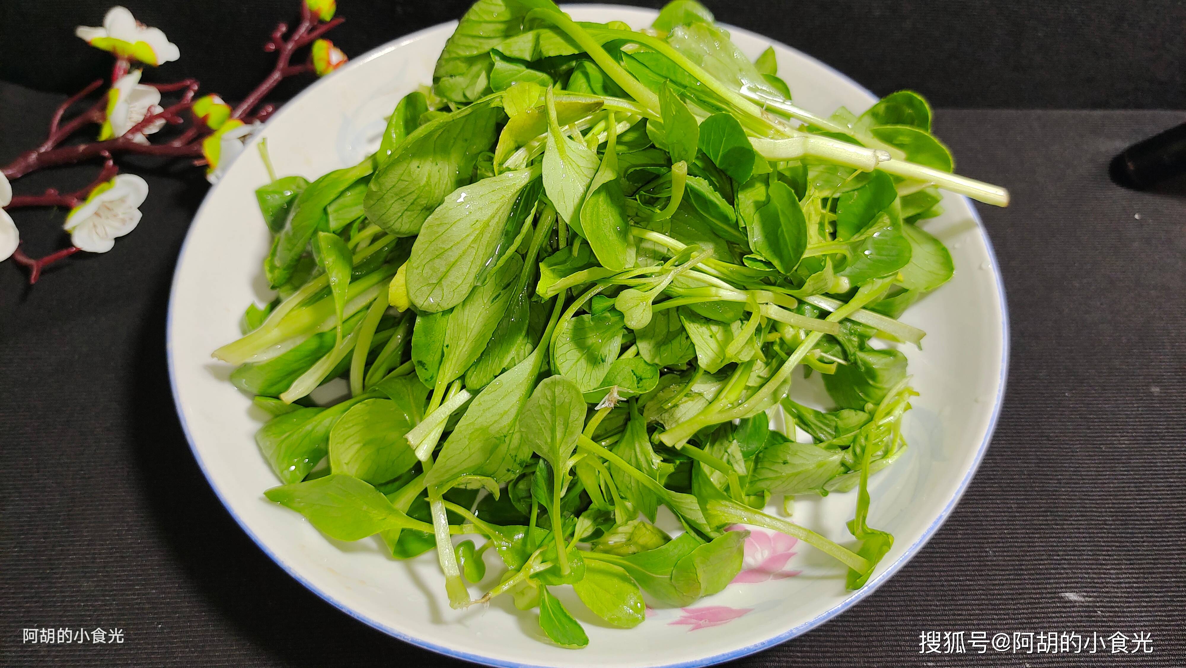 黄瓜、苦瓜靠边站，秋天此菜敞开吃！时令鲜蔬随手煮，汤和菜都有了、特鲜嫩